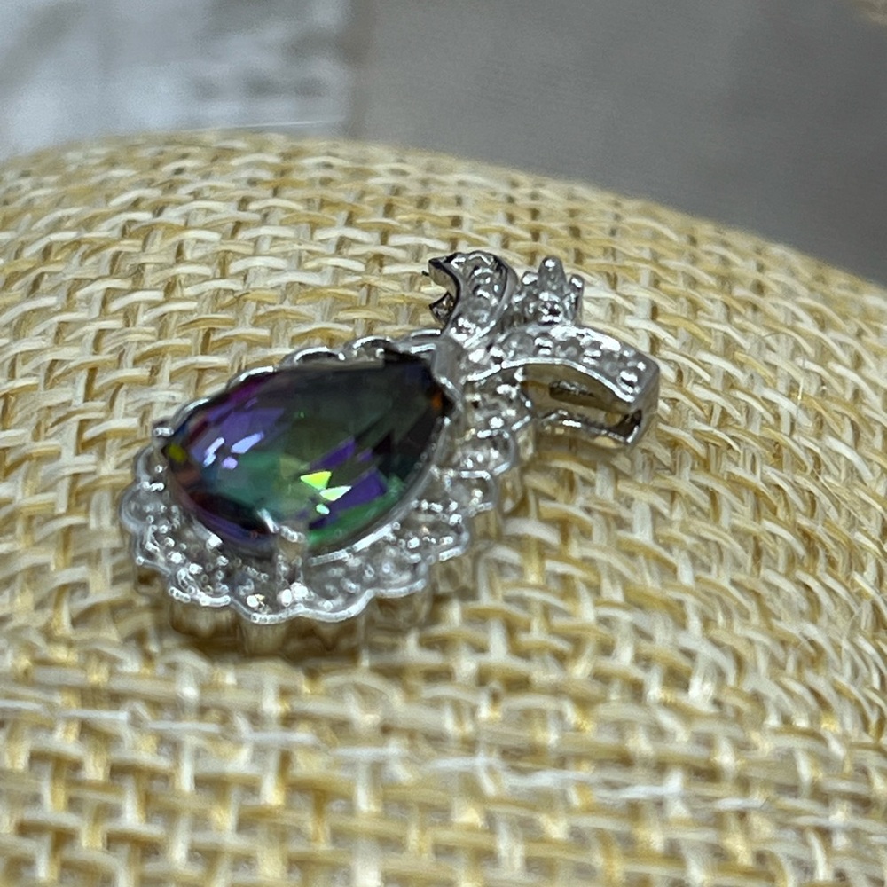 Vintage 10k White Gold Mystic Topaz & Diamond Pendant - 2.5g - Picture 11 of 15